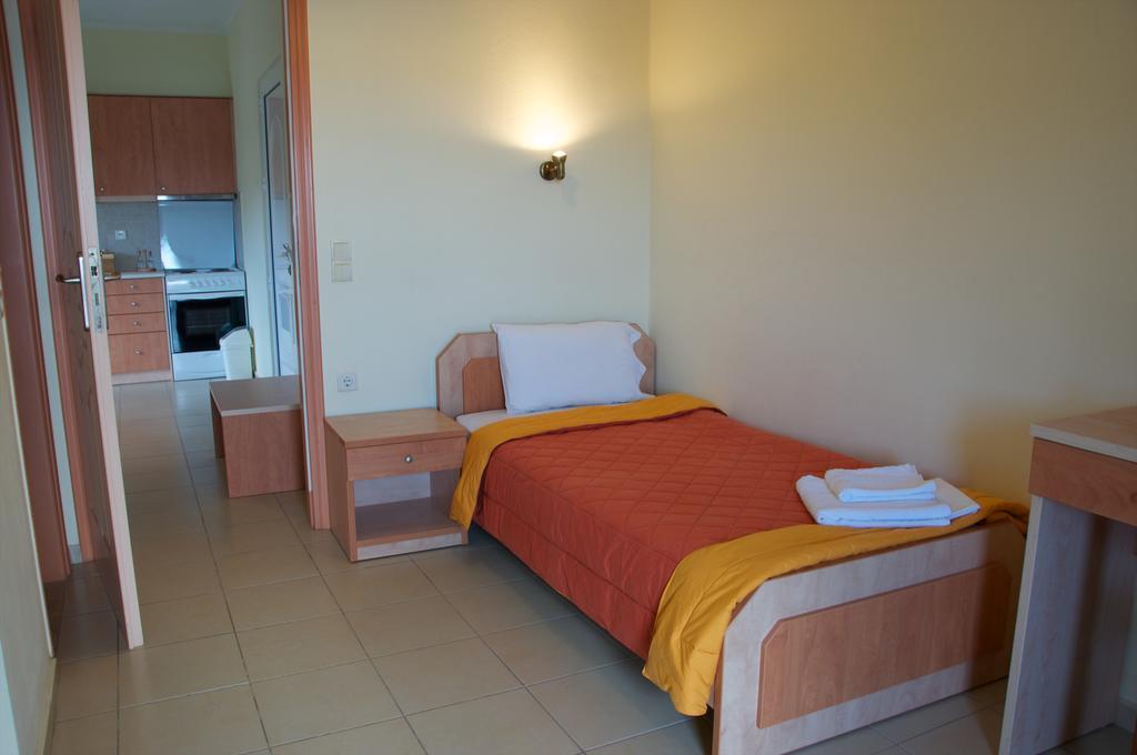Ferienwohnung Virgin Mary Rodakino Exterior foto