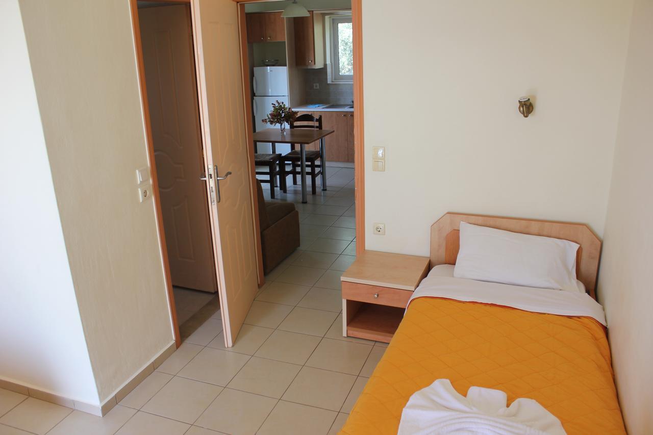 Ferienwohnung Virgin Mary Rodakino Exterior foto
